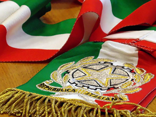 Avviso procedura comparativa assunzione di n.1 posto di Funzionario Amministr.vo tramite progressione verticale interna (in deroga) ex art.13 c. 6 CCNL 16.11.2022 da inquadrarsi nell'area dei funzionari e dell'e.q.  da assegnare area Amministrativa